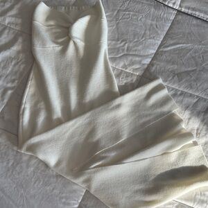 Elegant Strapless Ivory Knit Dress